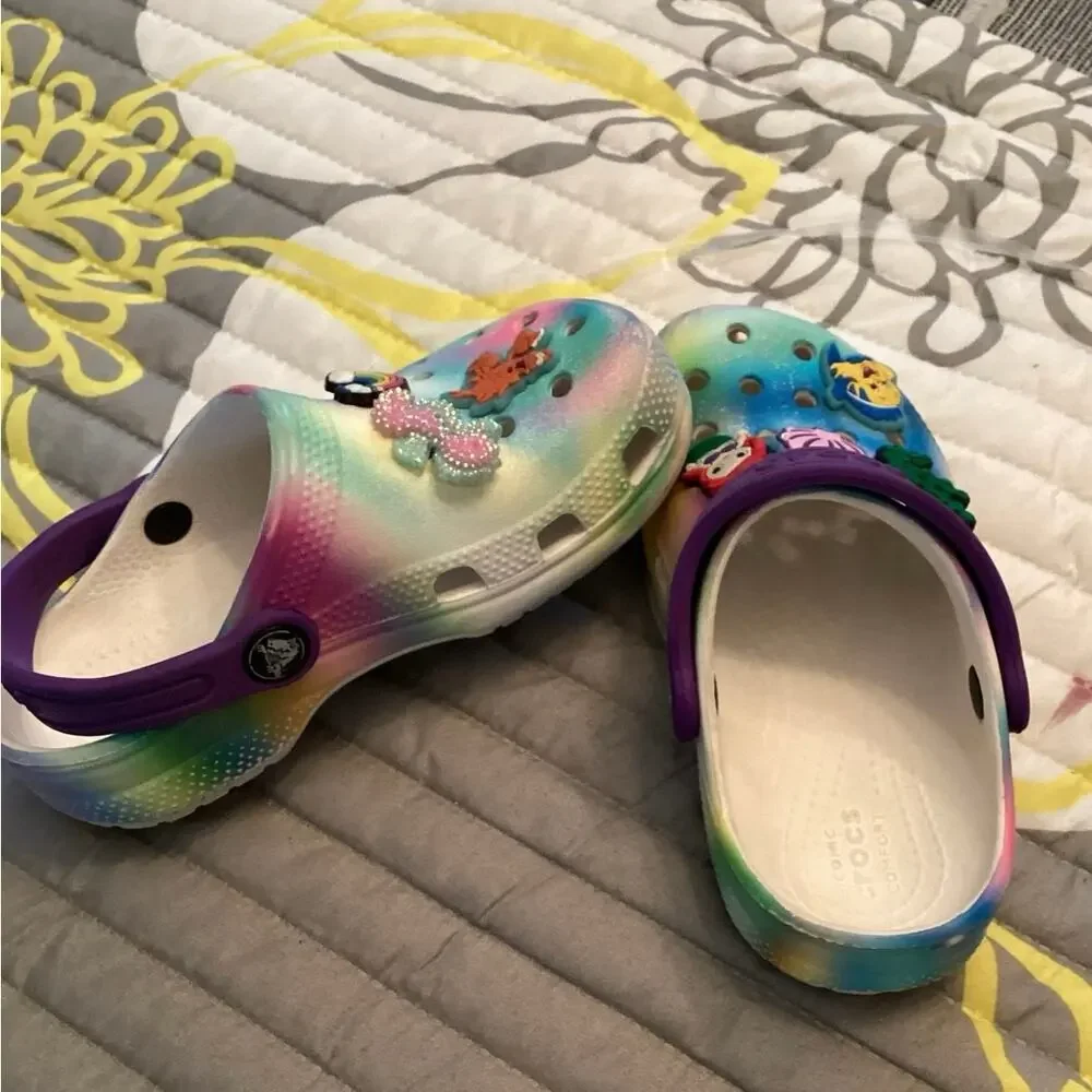 CROCS classic clogs